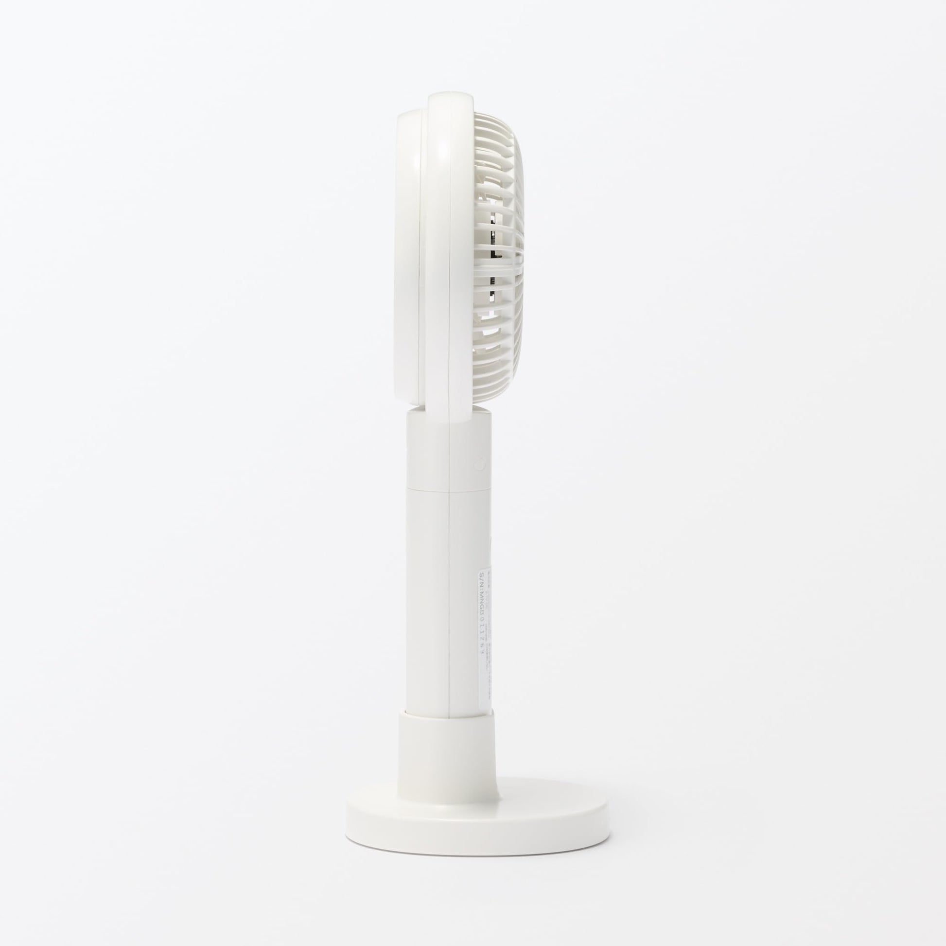 無印良品 MUJI 83926007 Adjustable Angle Rechargeable Handy Fan, White/MJ-MH4-WH