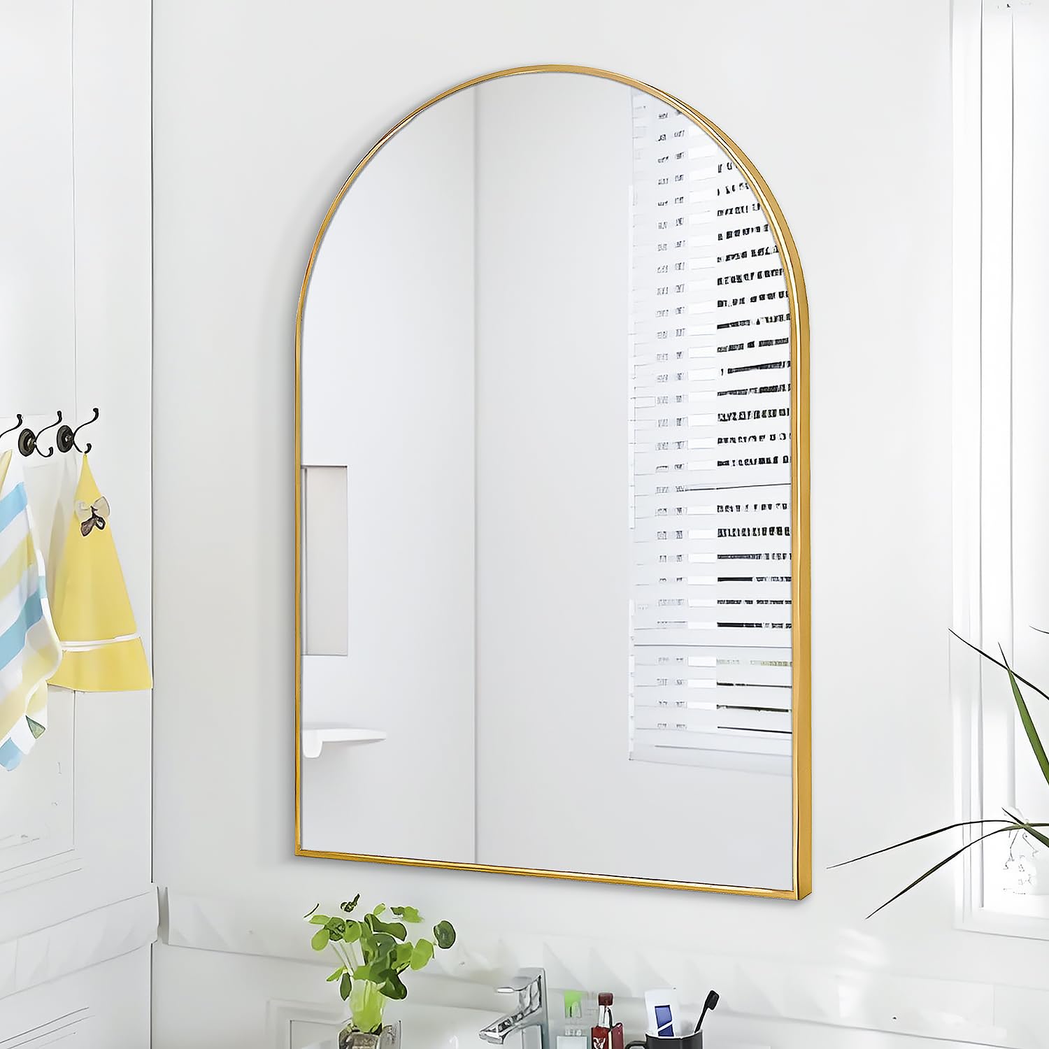 FINEWF 30x20 Arch Mirror Rectangle Wall Mounted Aluminum Alloy Metal Frame HD Glass Dressing Make-up for Bathroom Entryway Bedroom Living Room 30 20 inch Gold