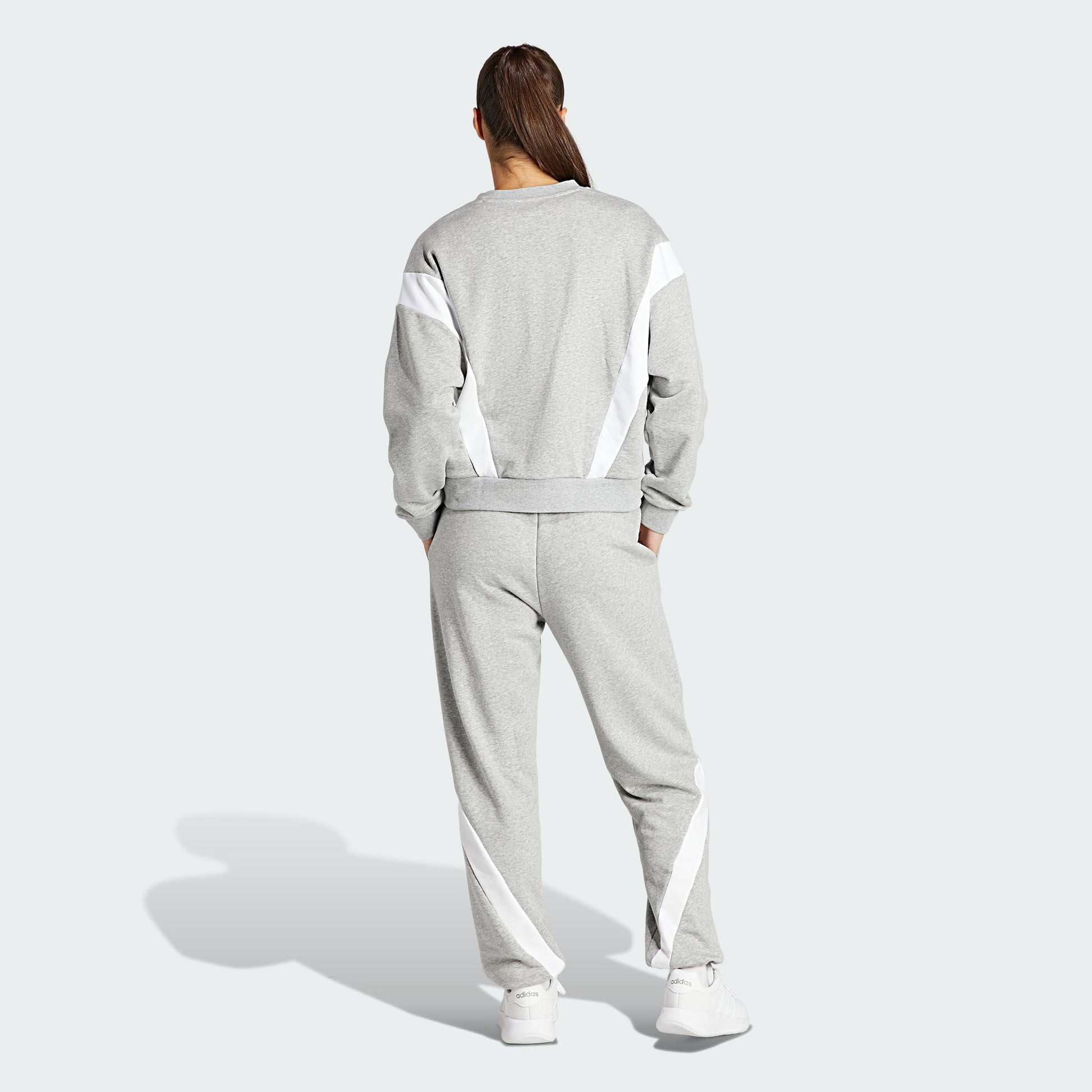 adidas Mujer Laziday Track Suit, Medium Grey Heather, L