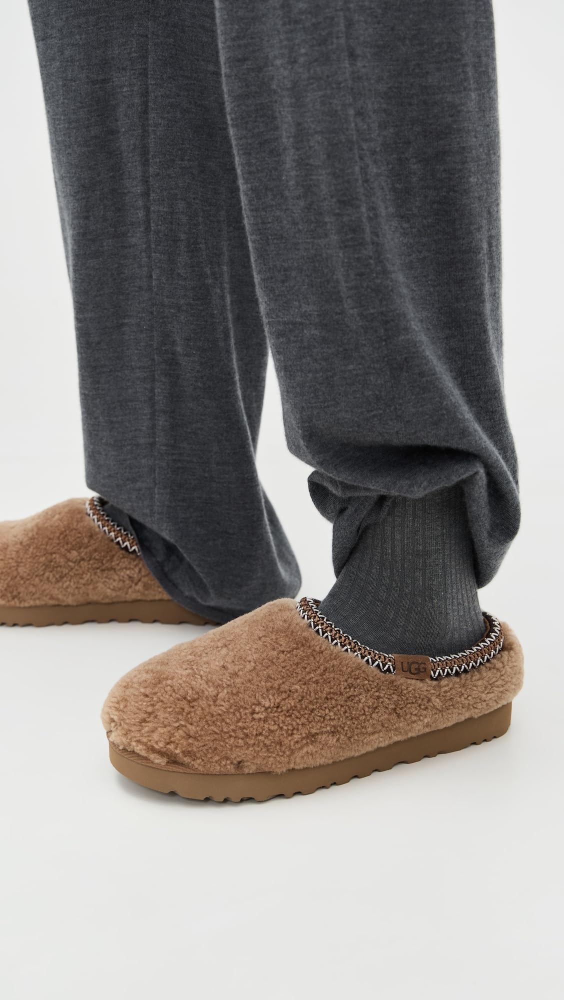 UGG - Tasman Maxi Curly, Pantuflas, CHESTNUT,