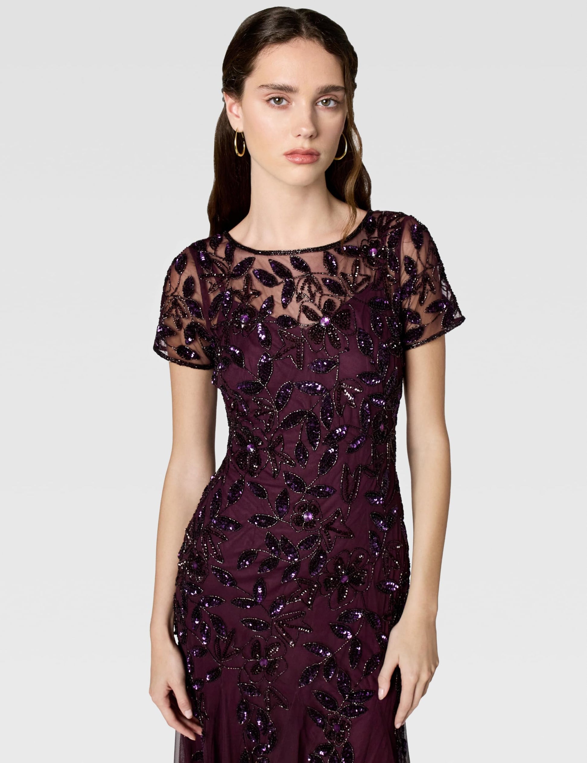 Adrianna Papell Short-Sleeve Floral Beaded Godet Gown Vestido, Ciruela Nocturna, 46 Mujeres
