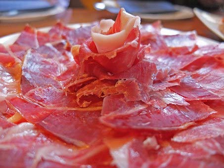 Jamon Serrano Ham Gift Box All natural, No nitrates, nitrites or preservative added (Includes Ham Holder and Knife)