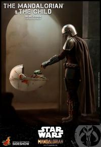 The Mandalorian and The Child (Deluxe) Sixth Scale Collectible Set by Hot Toys