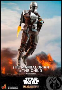 The Mandalorian and The Child (Deluxe) Sixth Scale Collectible Set by Hot Toys