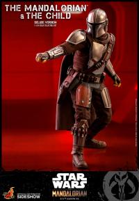 The Mandalorian and The Child (Deluxe) Sixth Scale Collectible Set by Hot Toys