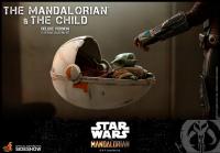 The Mandalorian and The Child (Deluxe) Sixth Scale Collectible Set by Hot Toys